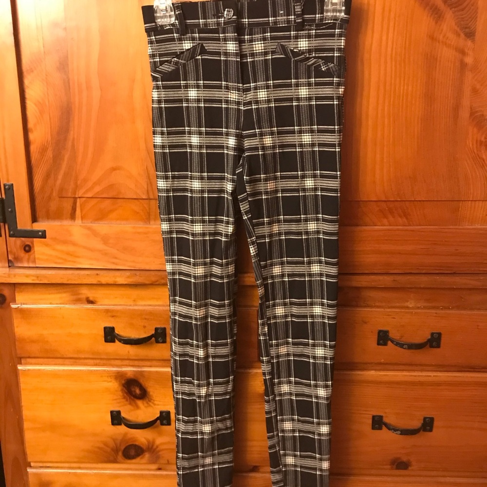 Primark plaid pants (similar to leggings)